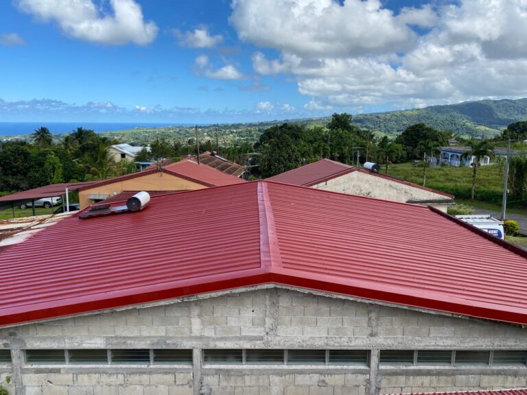 Guide complet des services de couvreur à Baie-Mahault 971